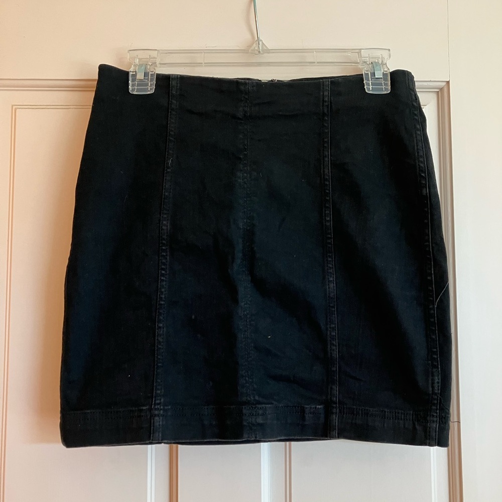 Free People denim mini skirt size 10